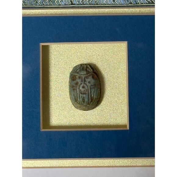 Framed Egyptian Scarab 2345-30 BC amulet Authentic - Picture 3 of 6